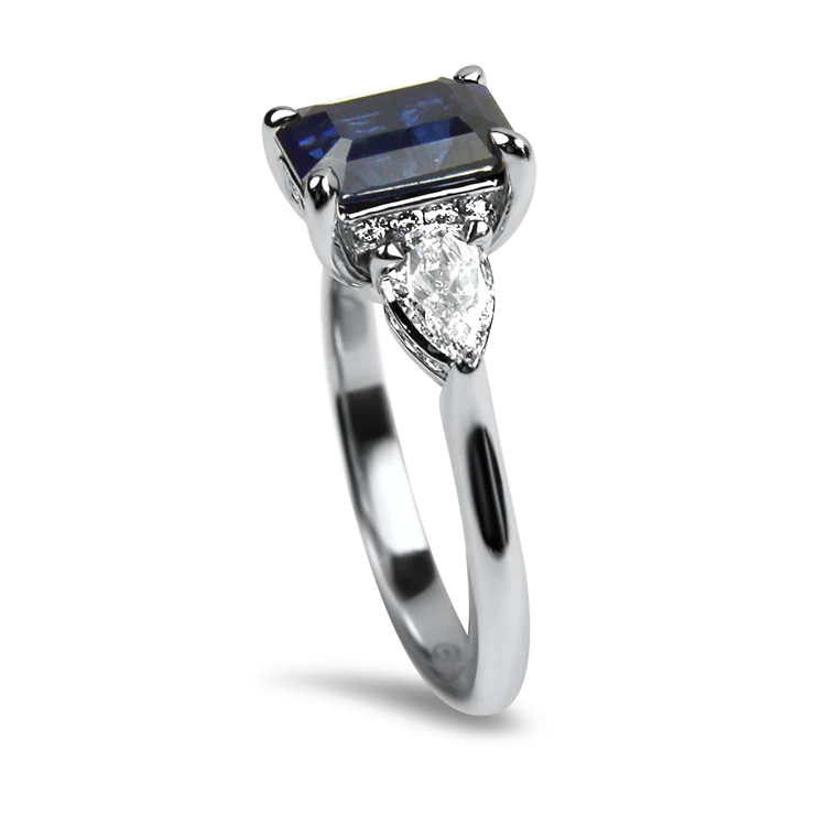 Christopher Designs 18k White Gold 1.92cts Sapphire Emerald-Cut Ring - Image 3