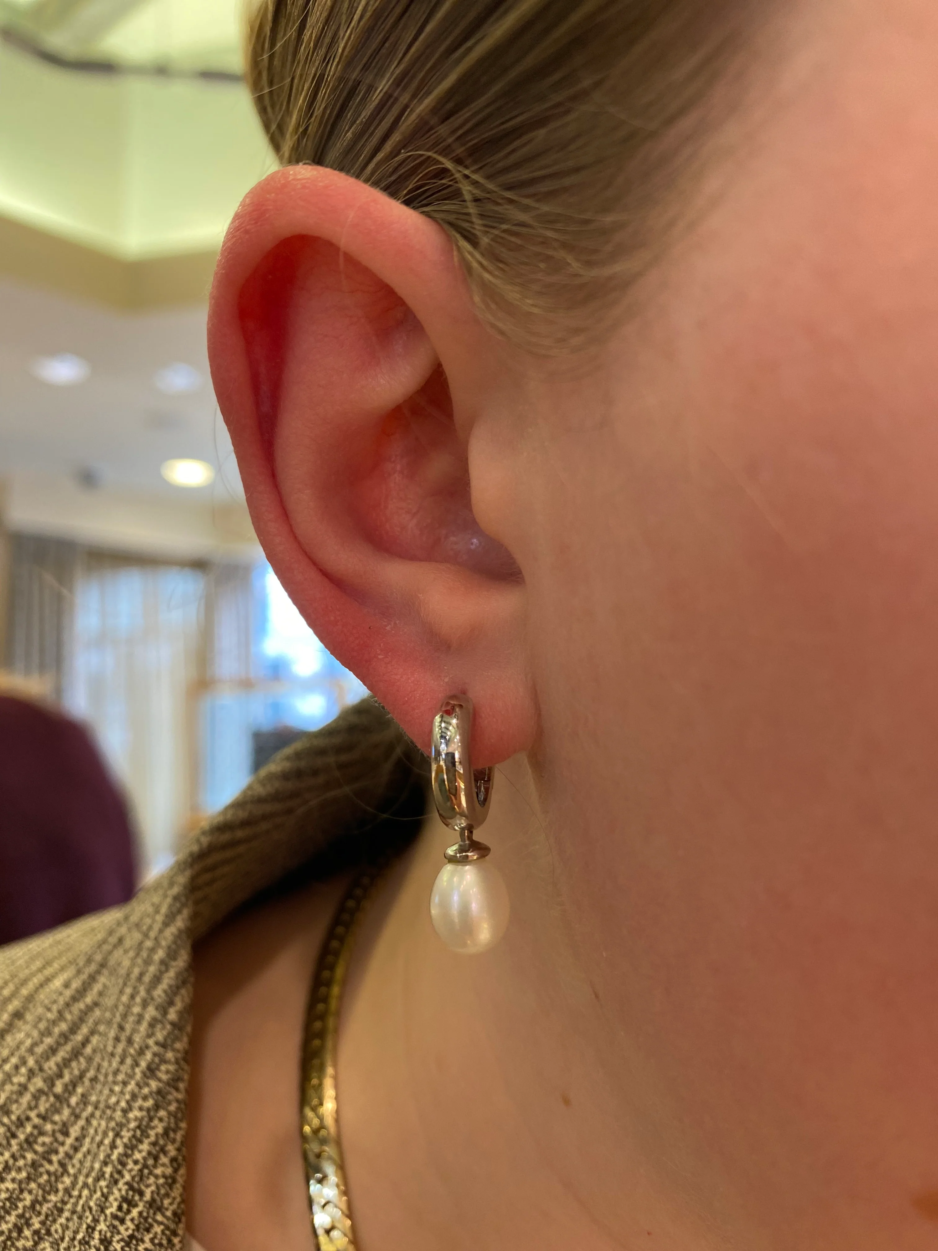 Estate 14K White Gold Pearl Huggie Drop Earrings - Image 4