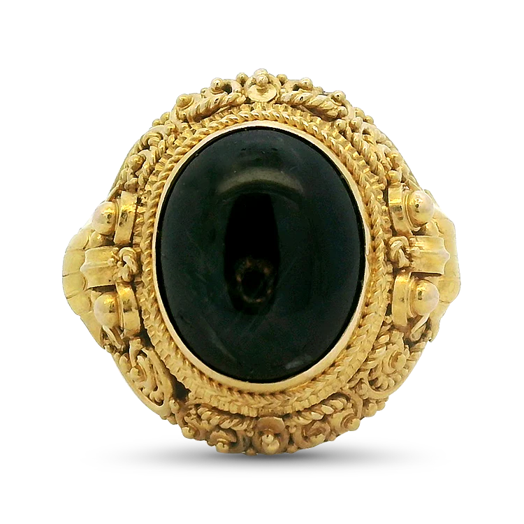 Estate 22K Yellow Gold Black Star Sapphire Ring