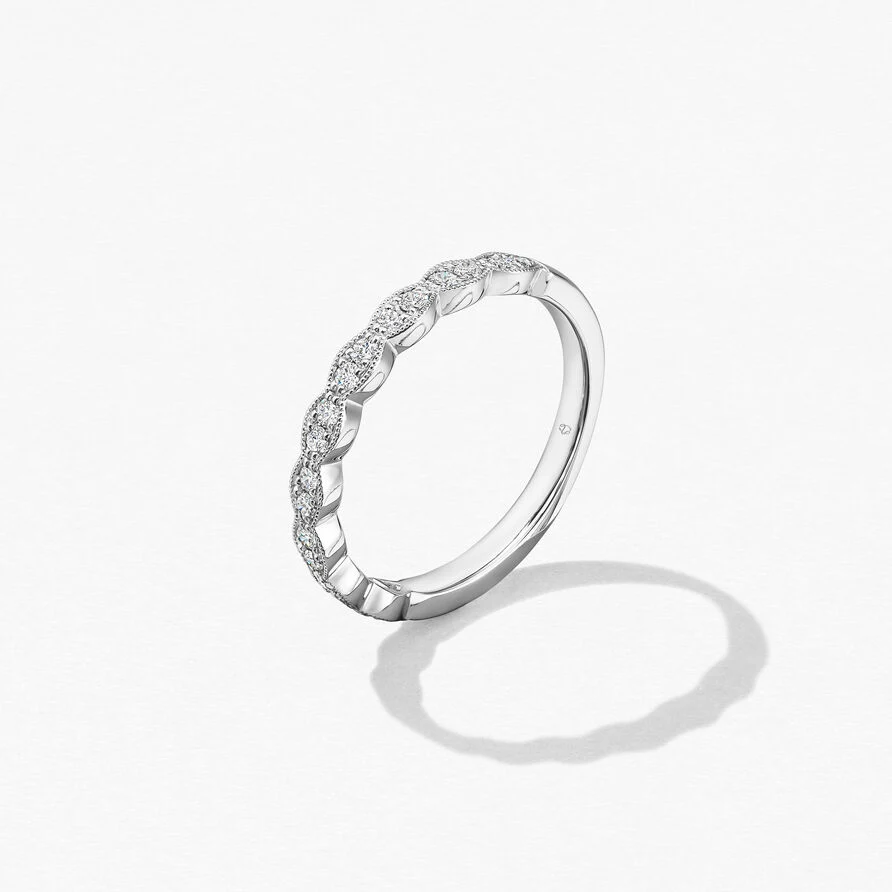 Hearts On Fire Lorelei Floral Platinum Milgrain Diamond Band - 0.25ctw - Image 3