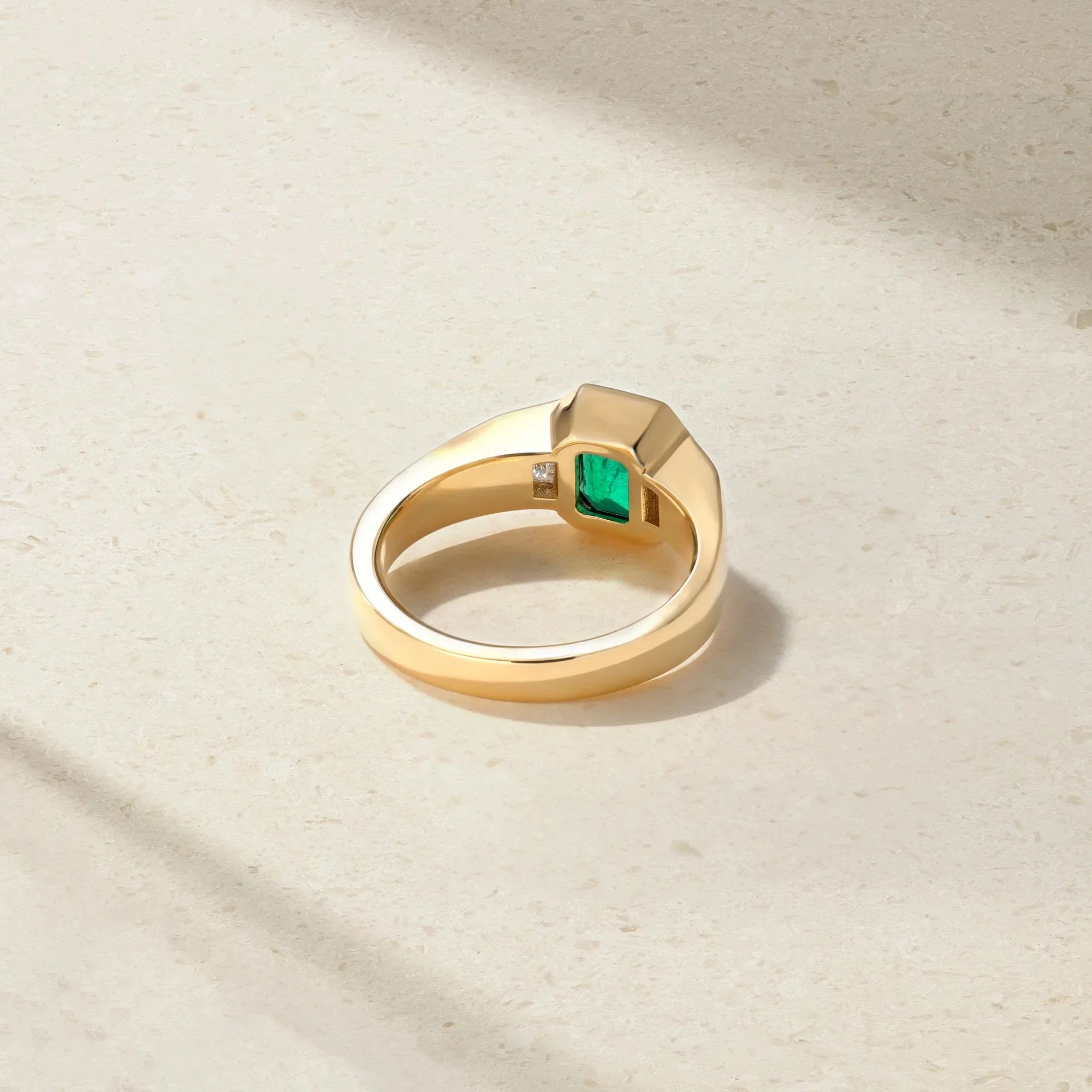 Mark Henry 18k Yellow Gold Emerald and Diamond Ring - Image 3