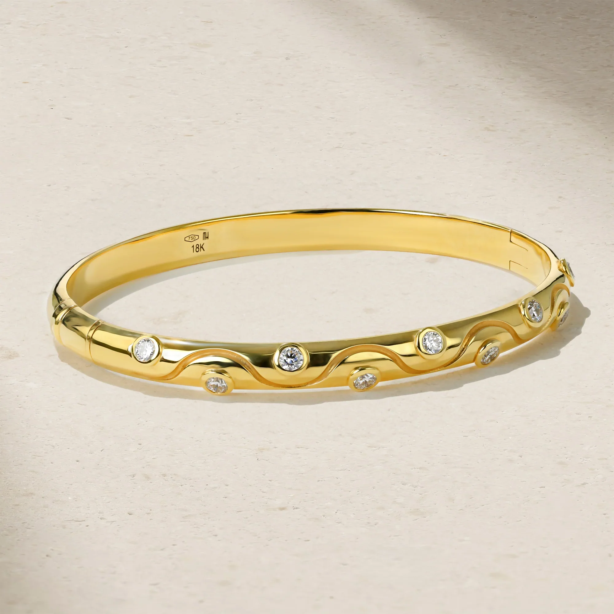 Mark Henry 18k Yellow Gold Riva Crest Diamond Bangle