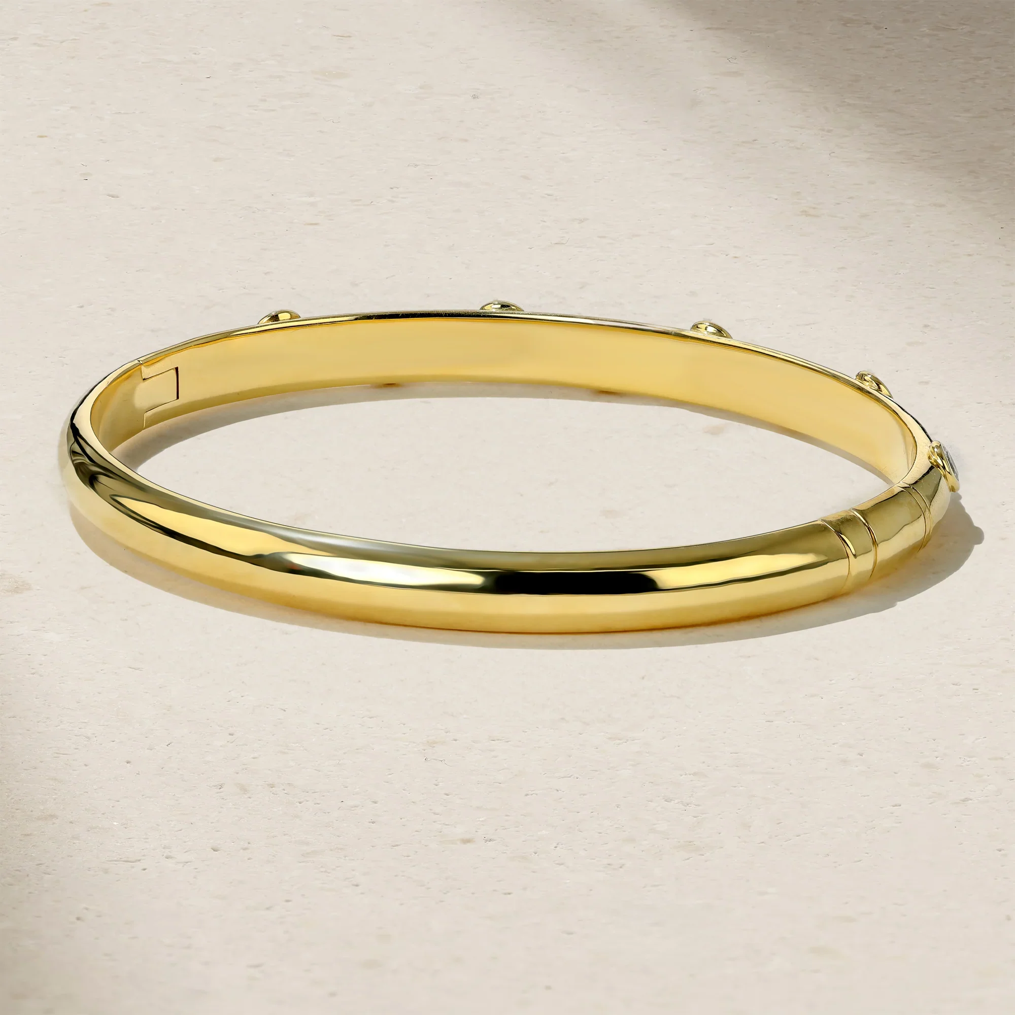 Mark Henry 18k Yellow Gold Riva Crest Diamond Bangle - Image 4