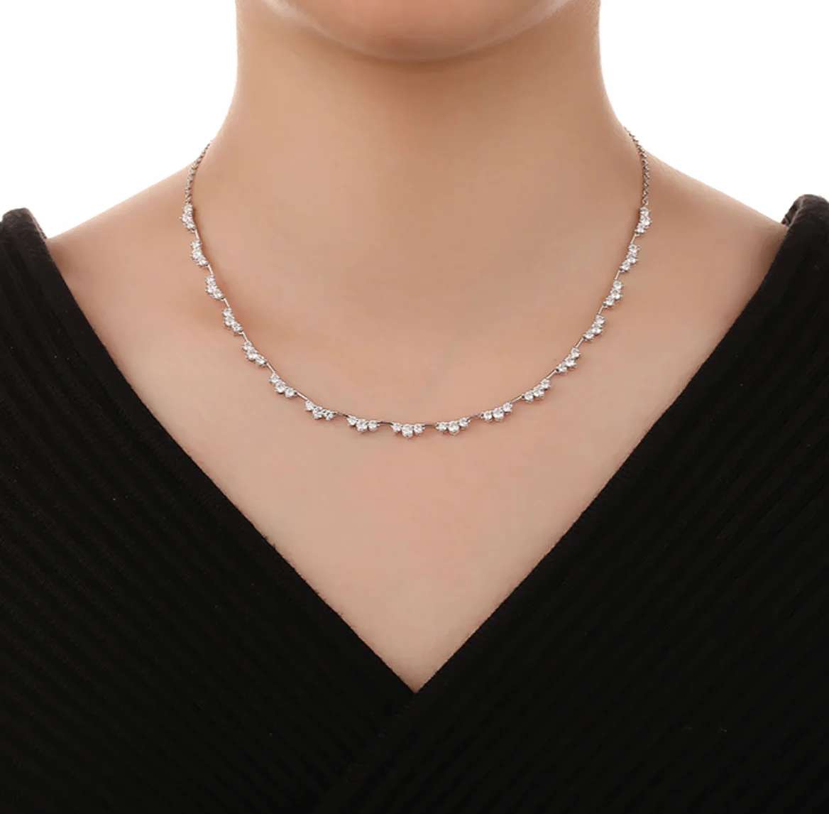Memoire Trinity Half Line 18k White Gold Diamond Necklace - Image 3