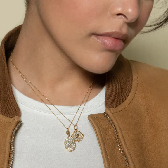 Monica Rich Kosann 18k Yellow Gold Slim Kitt - Image 2