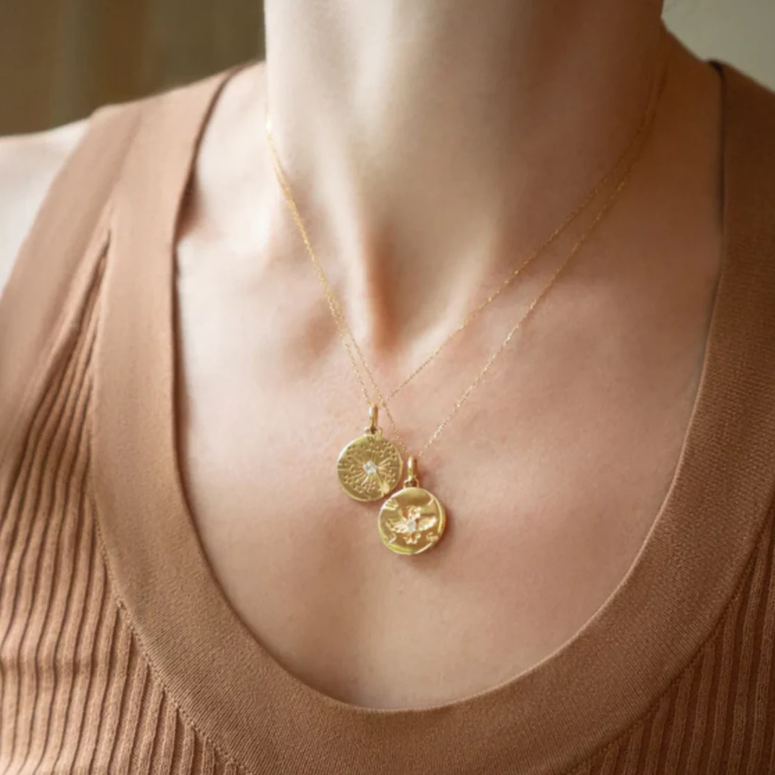 Monica Rich Kosann 18k Yellow Gold Wish Dandelion Intaglio Pendant - Image 2