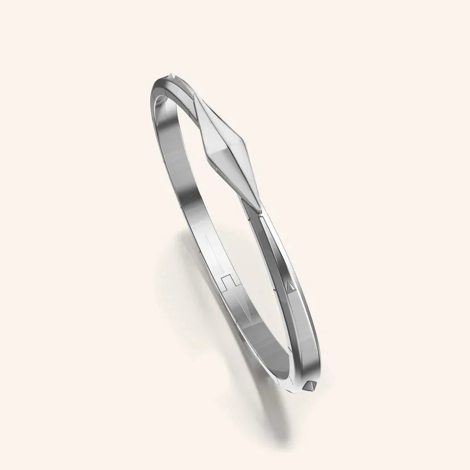Monica Rich Kosann Sterling Silver Points North Hinged Bracelet
