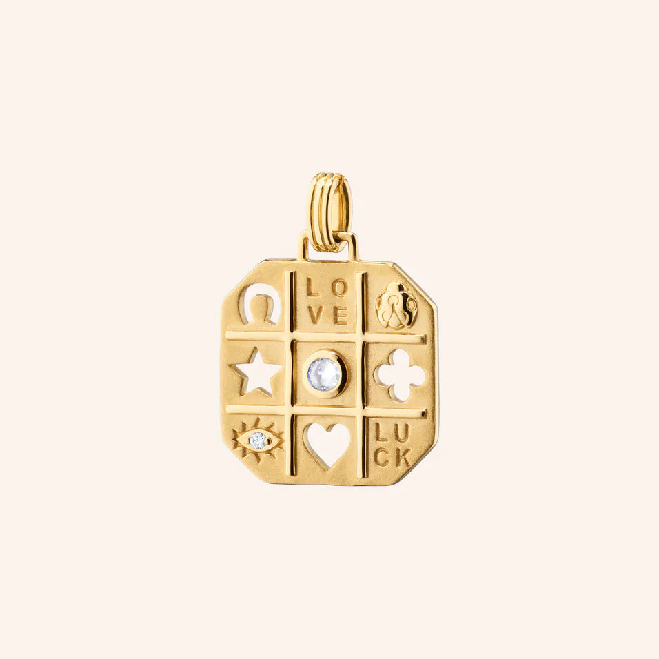 Monica Rich Kosann Tokens of Luck 18k Yellow Gold Diamond Pendant