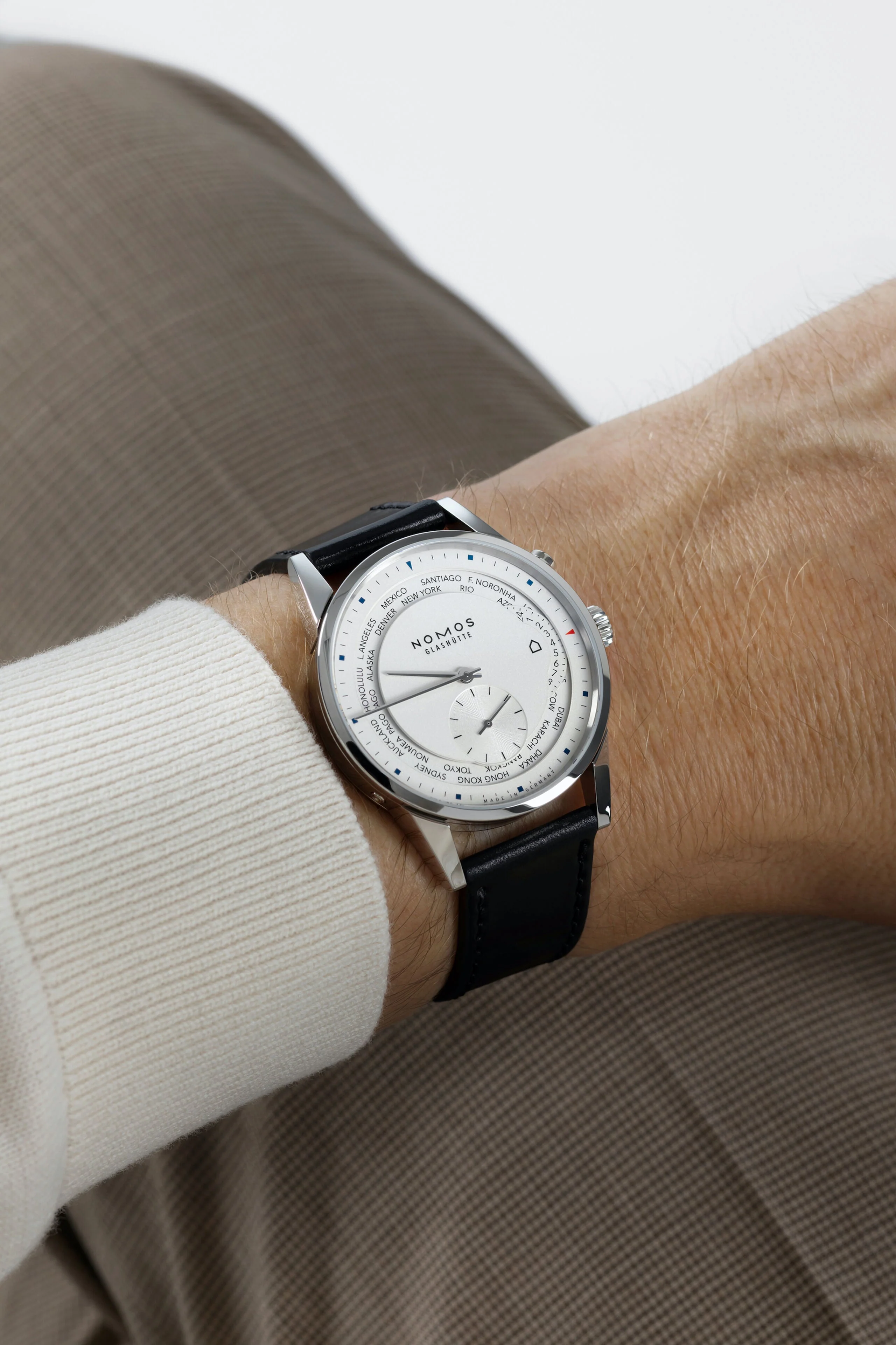NOMOS Glashütte Zürich World Time, 805 - Image 3