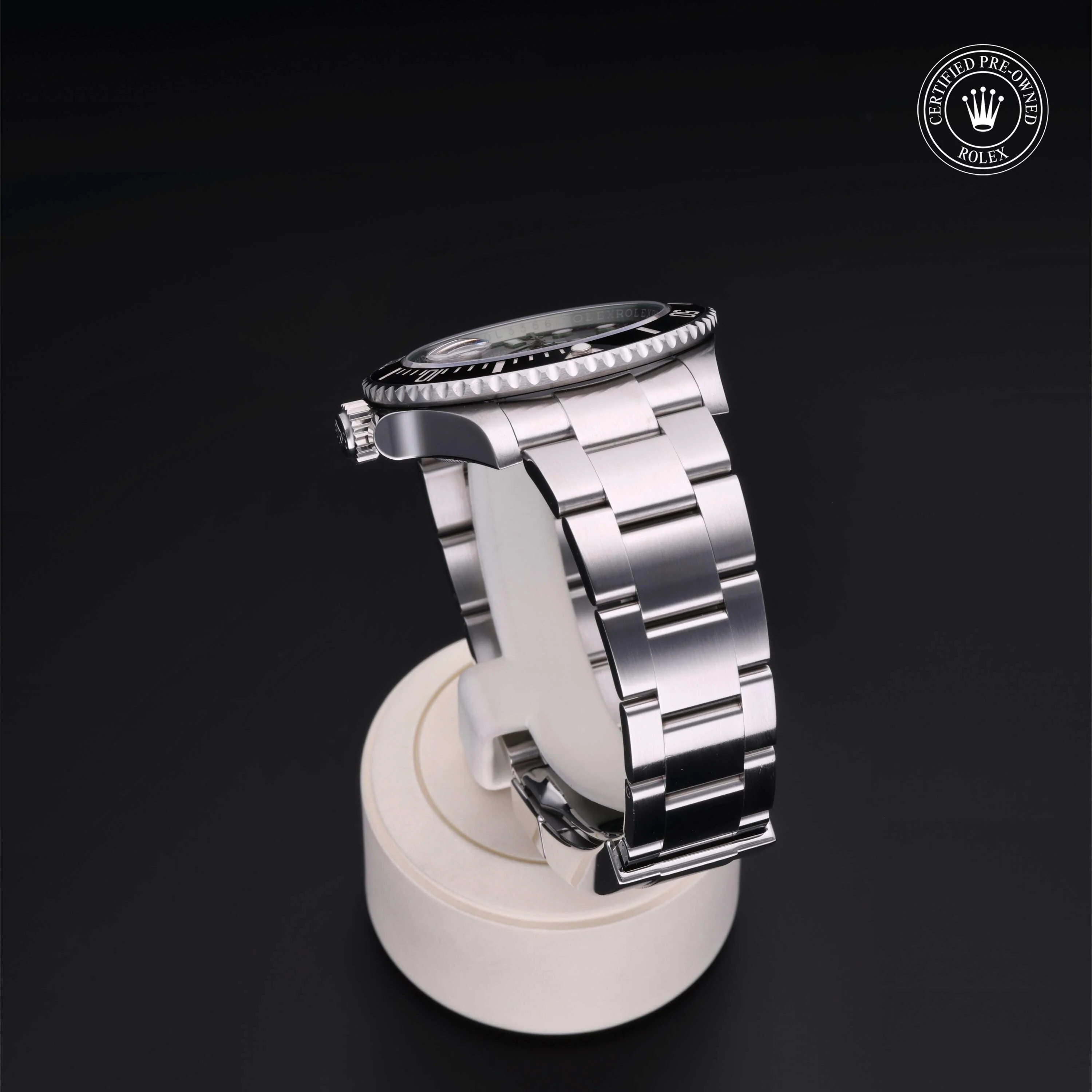 Oyster Perpetual Submariner Date - Image 18