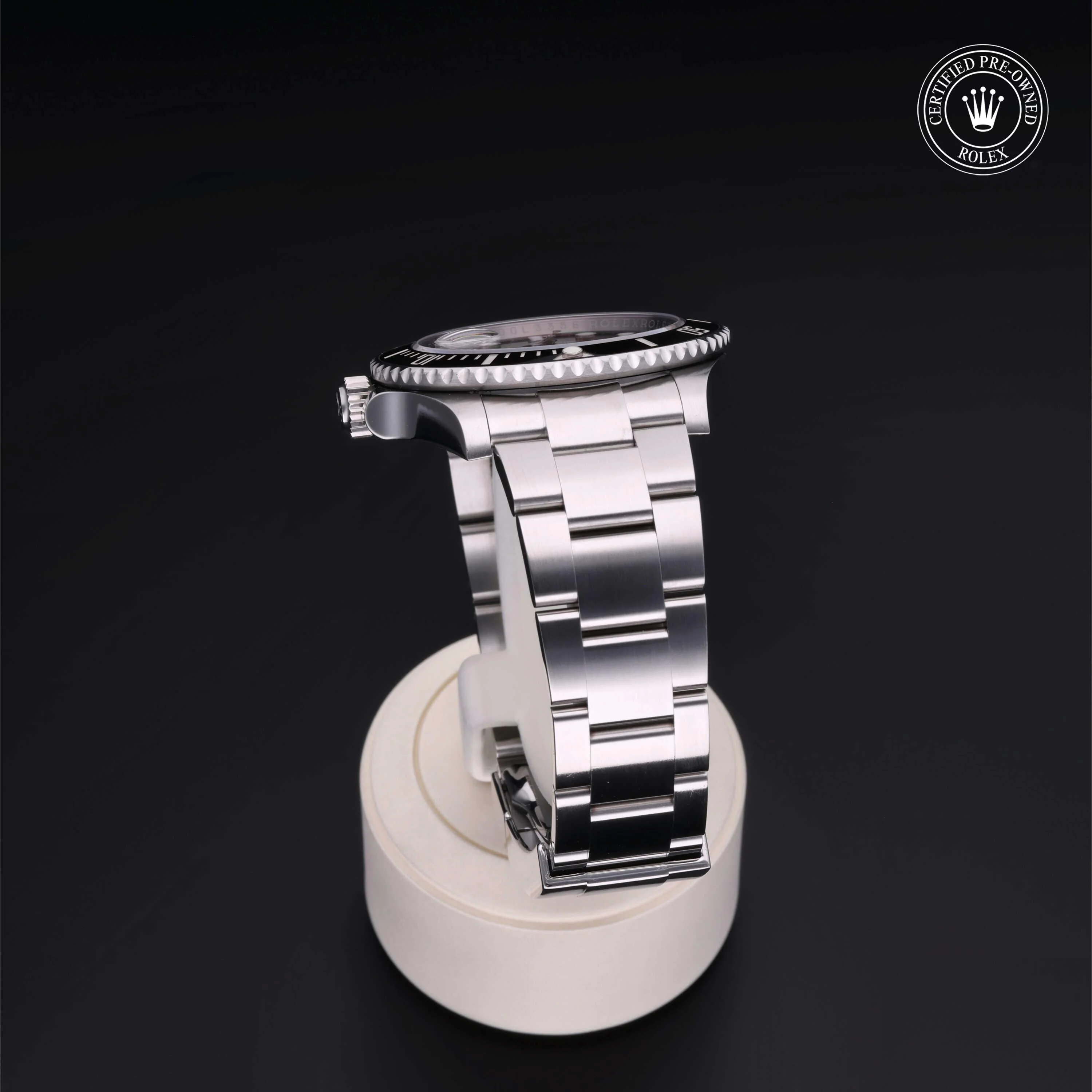 Oyster Perpetual Submariner Date - Image 19