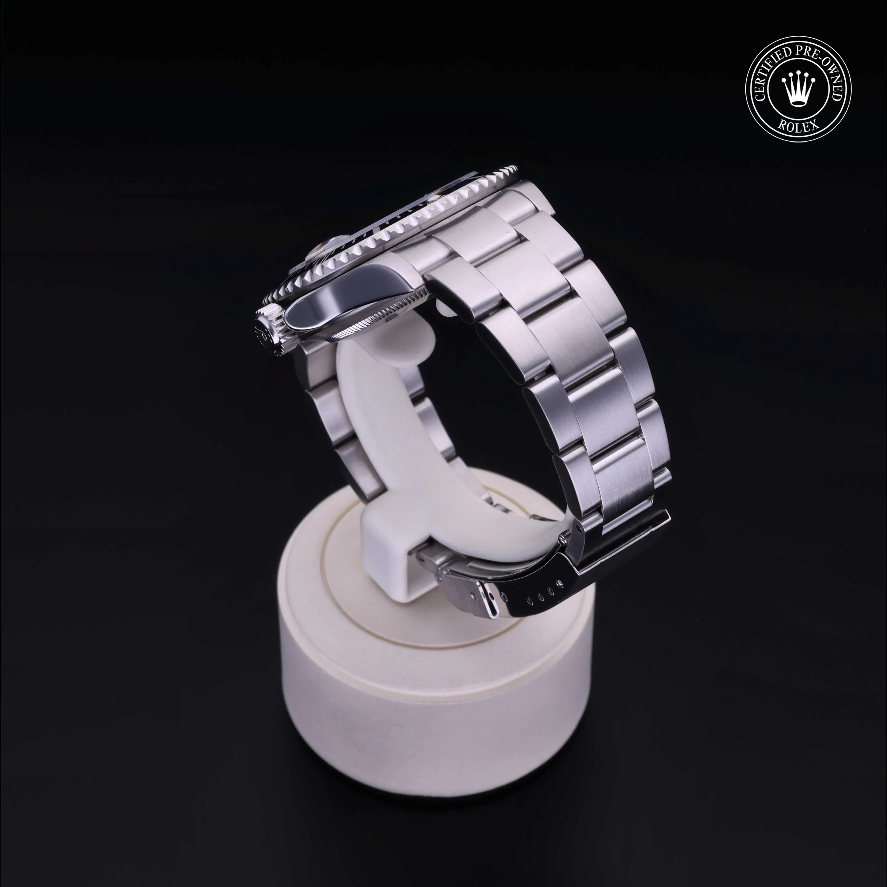 Oyster Perpetual Submariner Date - Image 16