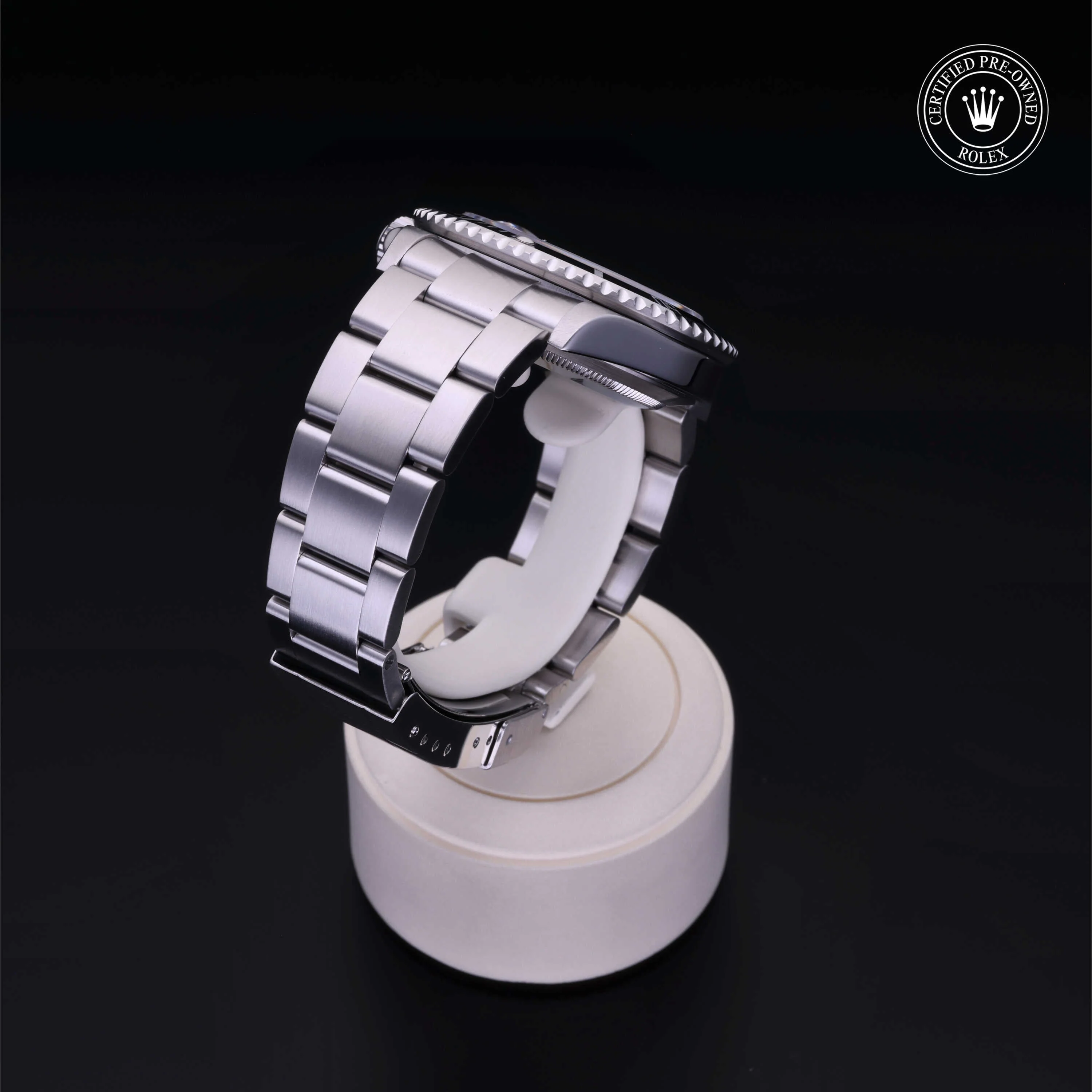 Oyster Perpetual Submariner Date - Image 23