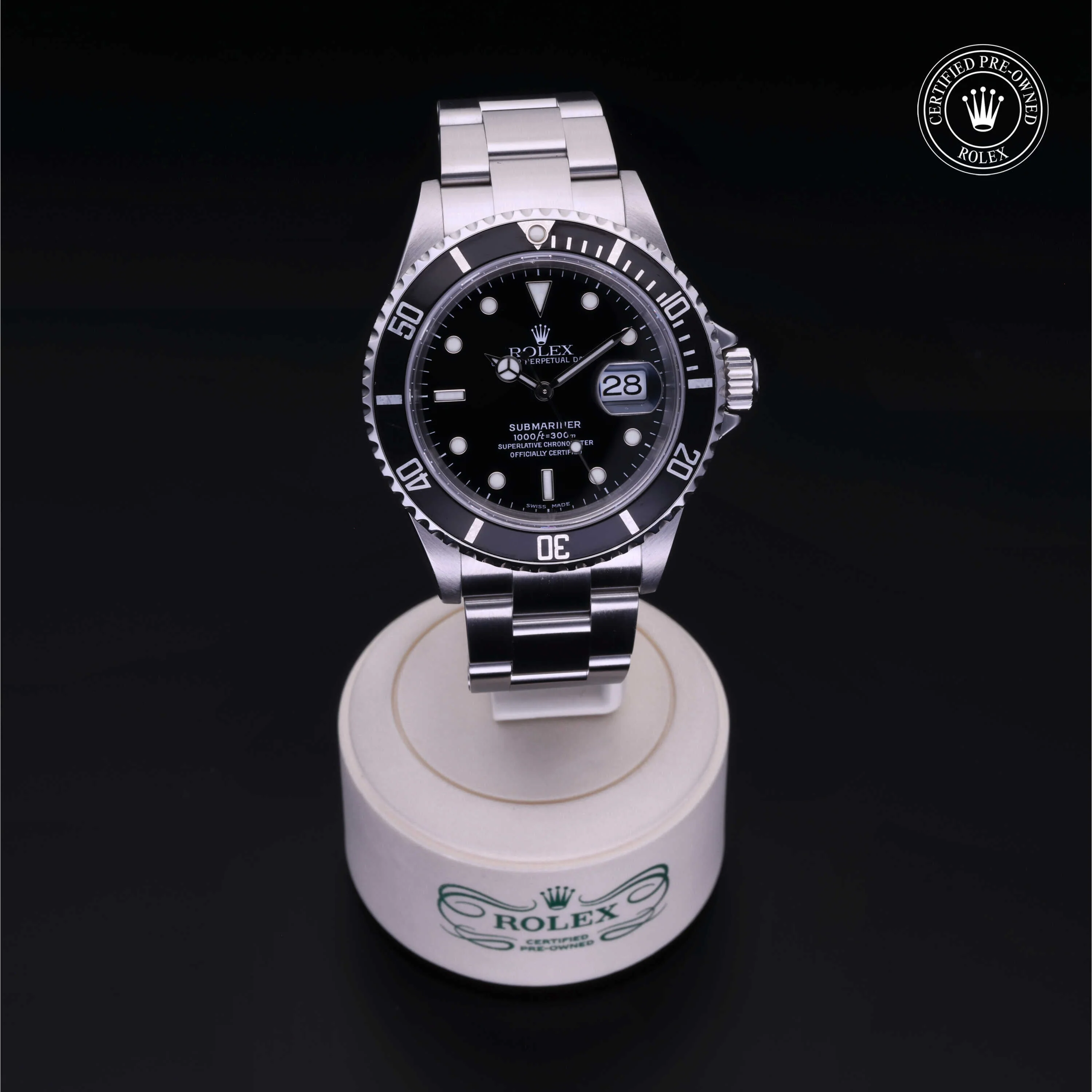 Oyster Perpetual Submariner Date - Image 37