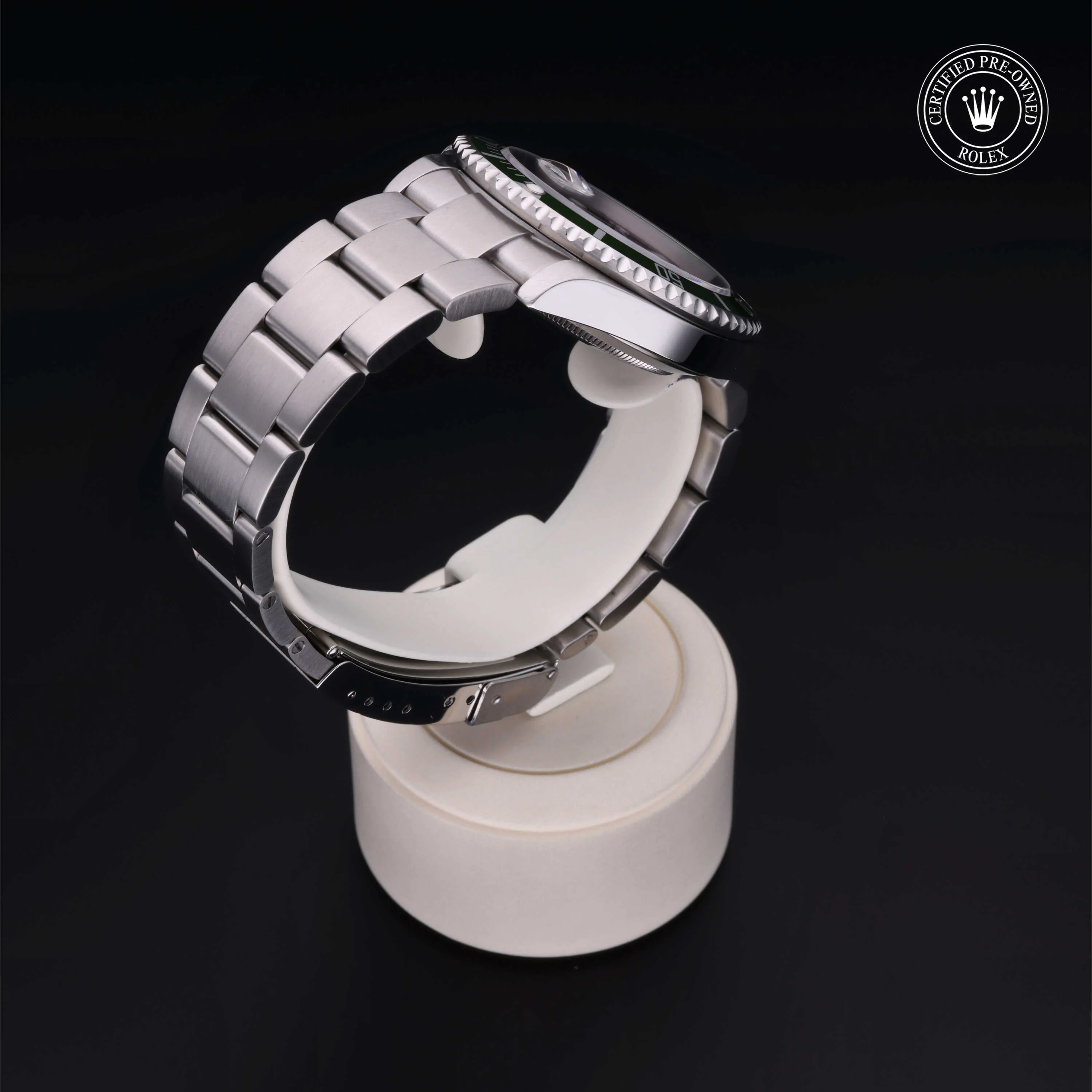 Oyster Perpetual Submariner Date - Image 25