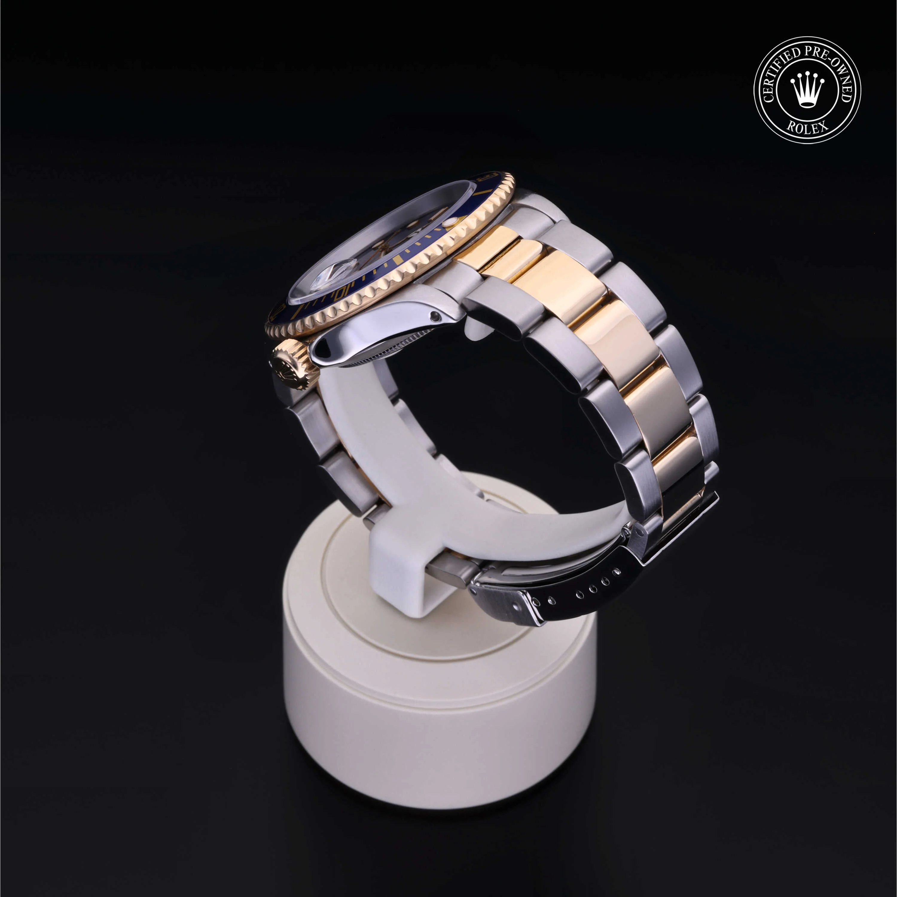 Oyster Perpetual Submariner Date - Image 15