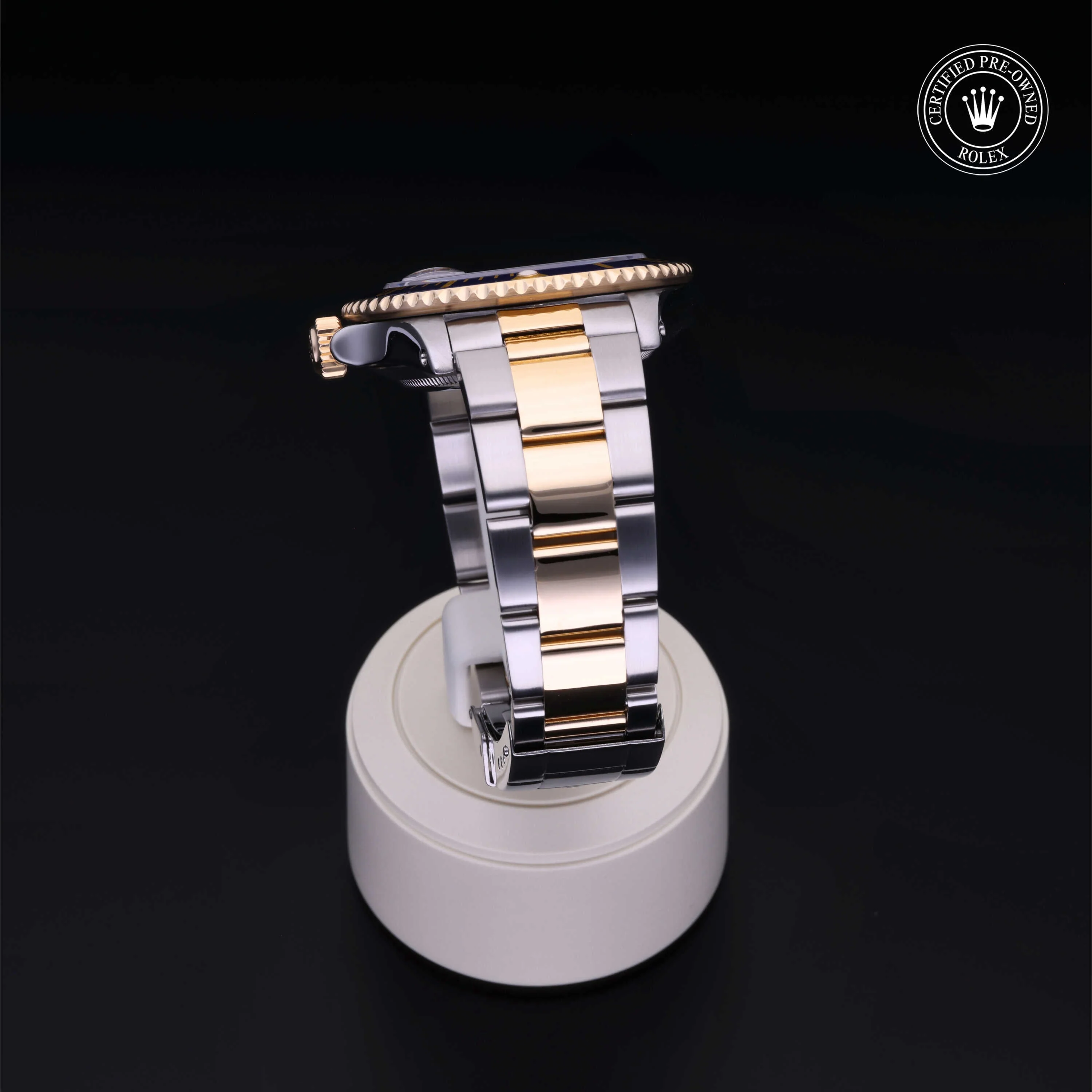 Oyster Perpetual Submariner Date - Image 19