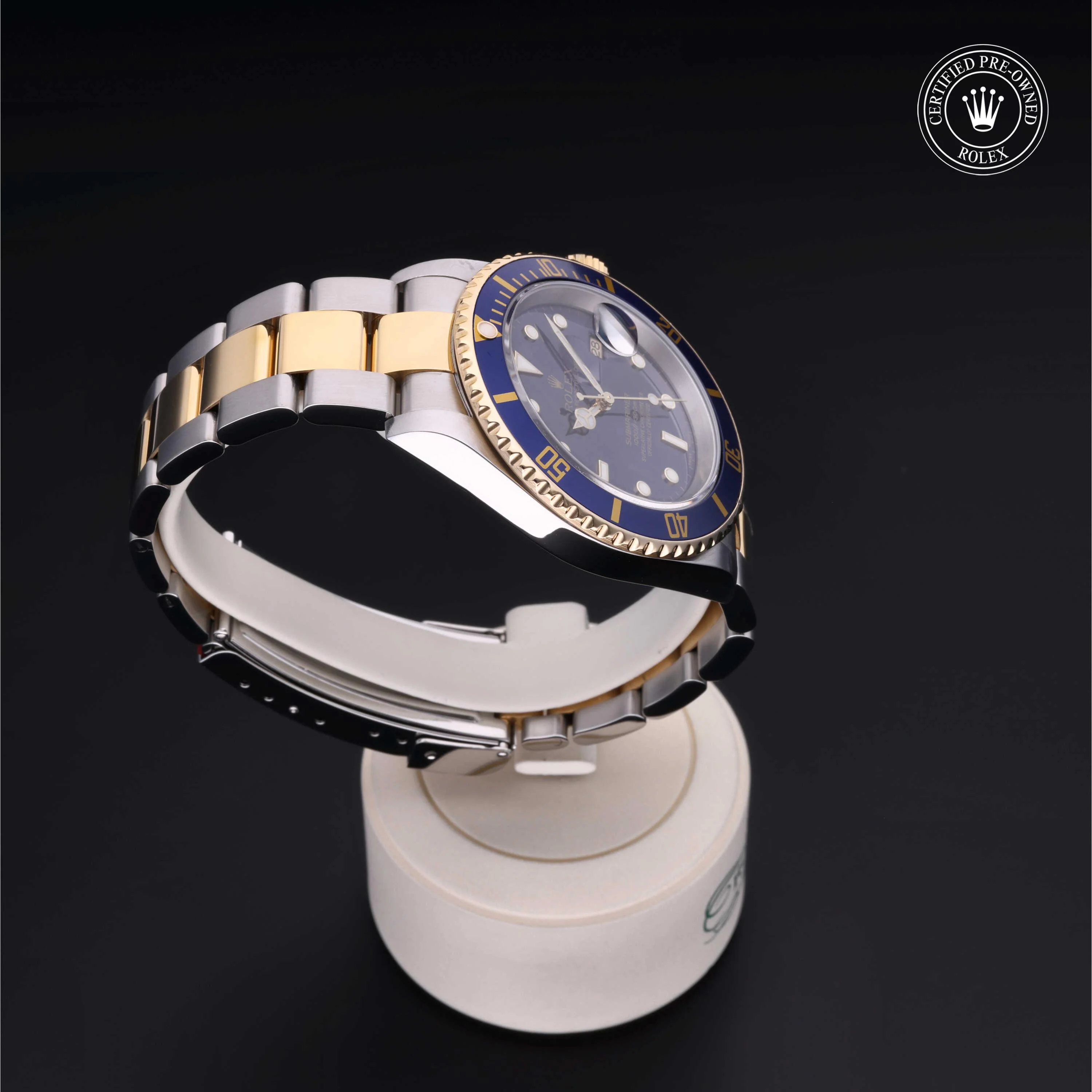 Oyster Perpetual Submariner Date - Image 29