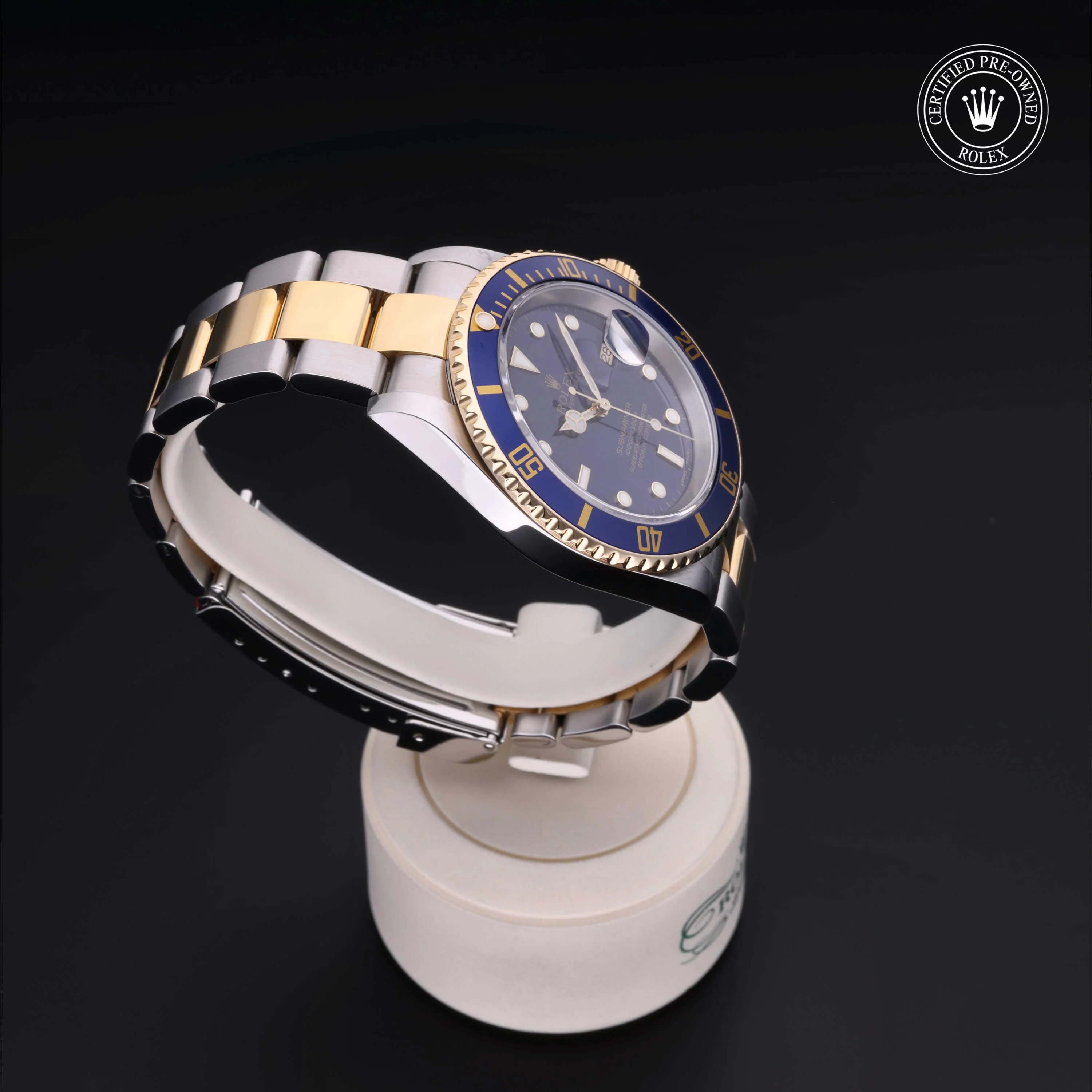 Oyster Perpetual Submariner Date - Image 30