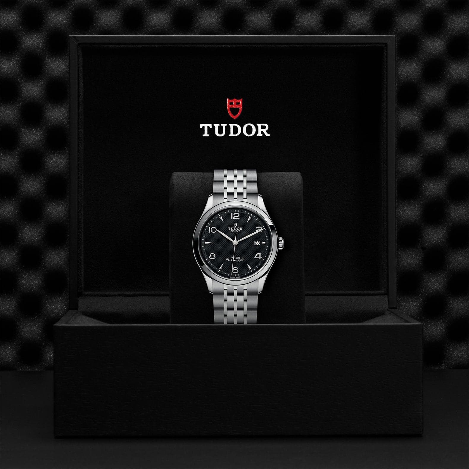 TUDOR 1926 39mm Case, Black Dial, Steel Bracelet (M91550-0002) - Image 2