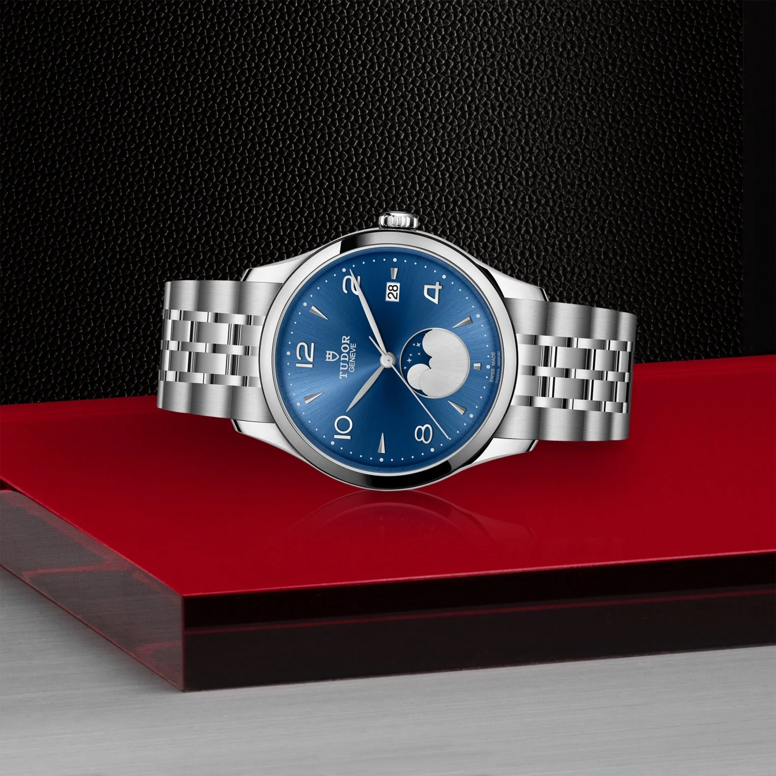 TUDOR 1926 Luna 39mm Blue Dial, Stainless Steel Bracelet (M91560-0002) - Image 3