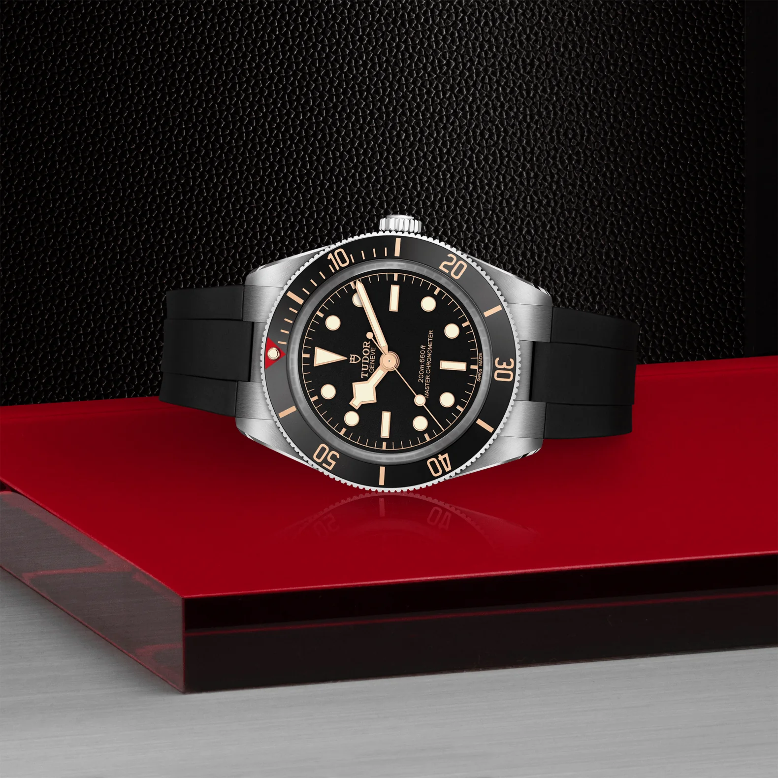 TUDOR Black Bay 58 39mm Black Dial, Rubber Bracelet (M7939A1A0NU-0003) - Image 3