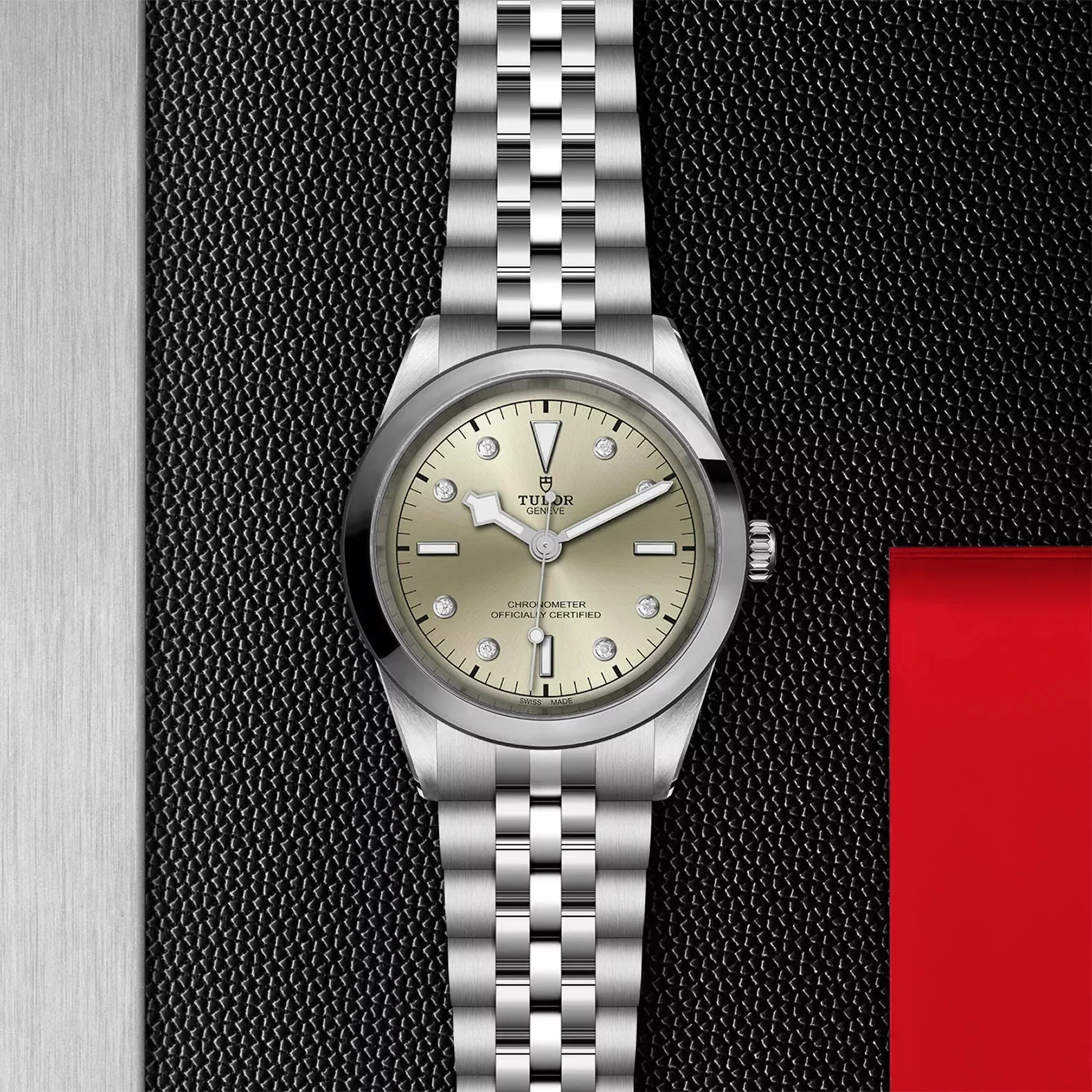 TUDOR Black Bay One 41mm Light Champagne Diamond Dial, Stainless Steel Bracelet (M79680-0006) - Image 3
