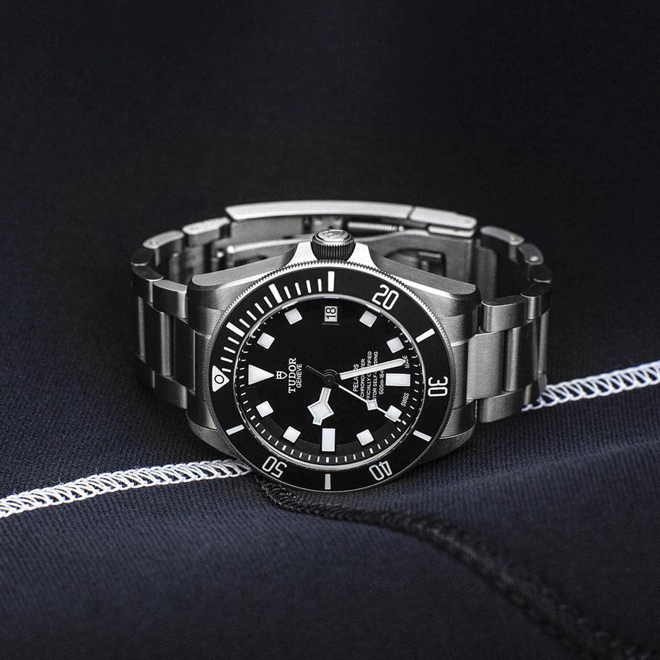 TUDOR Pelagos 42mm Case, Black Dial, Titanium Bracelet (M25600TN-0001) - Image 4