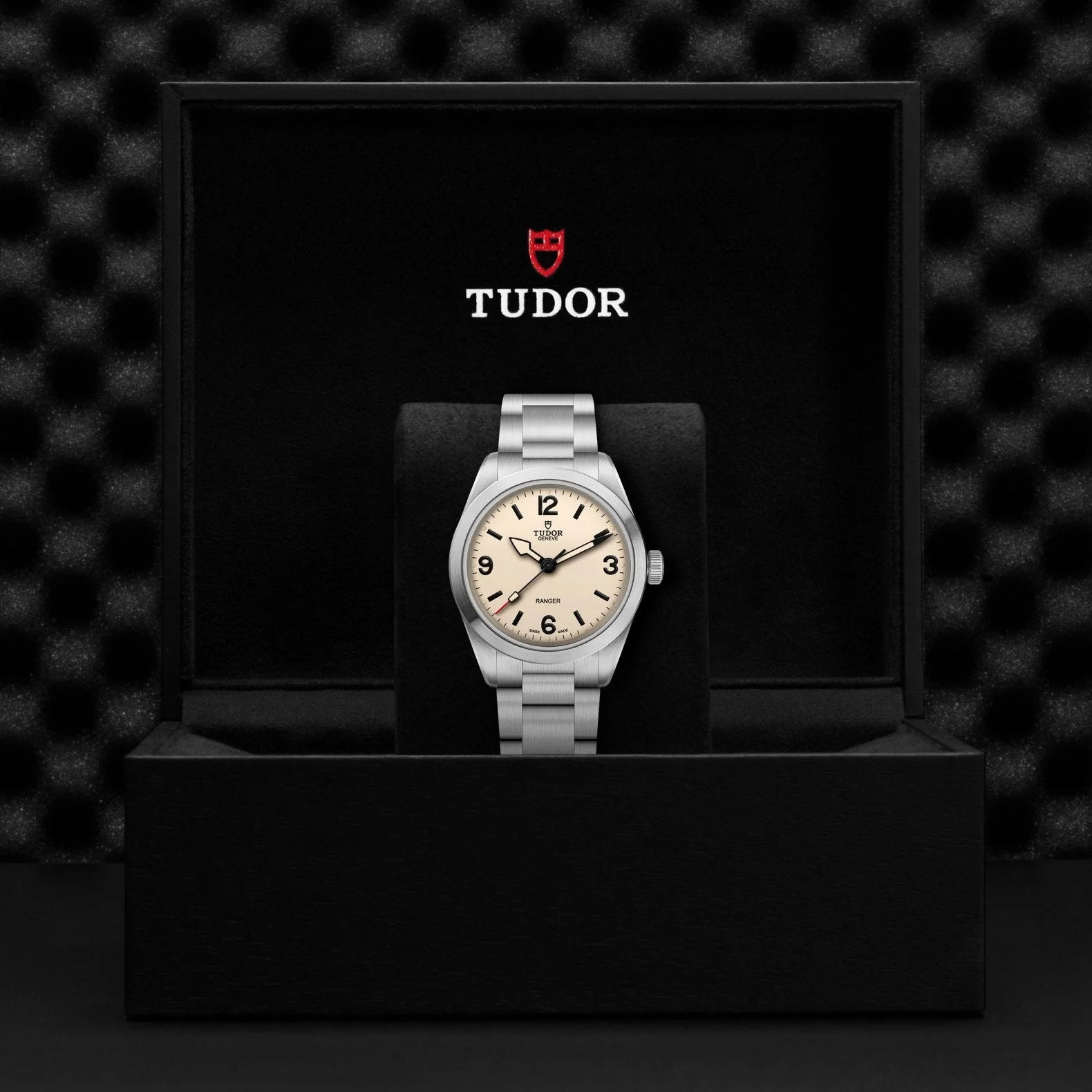 TUDOR Ranger, Beige Dial, Steel Bracelet (M79950-0008) - Image 4