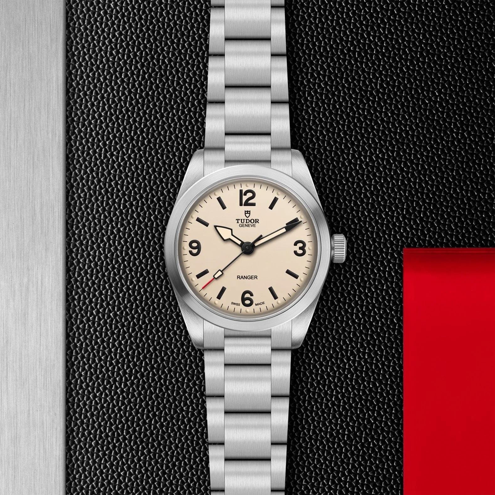 TUDOR Ranger, Beige Dial, Steel Bracelet (M79930-0007) - Image 2